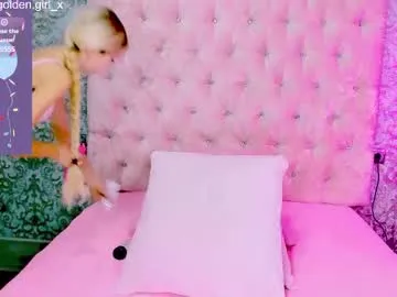 Penelopehot_83 – webcam model profile photo Image 13