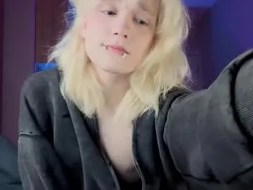 onlykira – webcam model profile photo Image 16