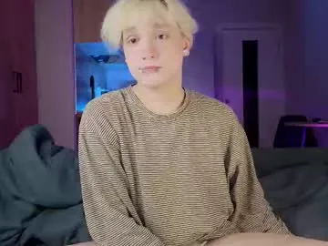 onlykira – webcam model profile photo Image 6