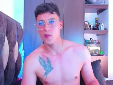 PumaShyXD – webcam model profile photo Image 15