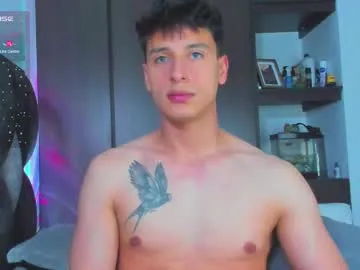 PumaShyXD – webcam model profile photo Image 9