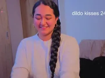 PumaShyXD – webcam model profile photo Image 17