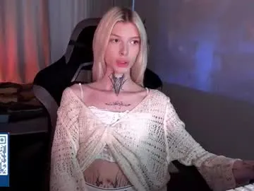 sigmasian – webcam model profile photo Image 7