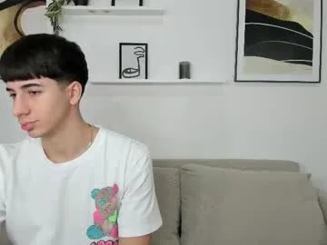 nide_xiaogou – webcam model profile photo Image 9