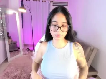 Asia-GoodLuck – webcam model profile photo Image 6