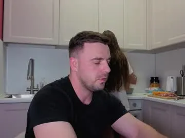 bunnyblondy – webcam model profile photo Image 10