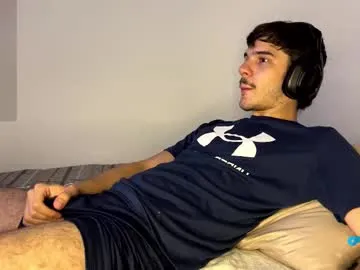 Runarunapi – webcam model profile photo Image 10