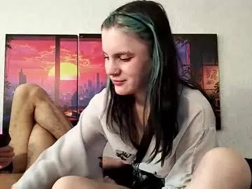 roachan_ – webcam model profile photo Image 18