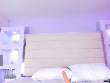 onetimeandforever – webcam model profile photo Image 15