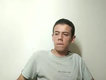 bunnyblondy – webcam model profile photo Image 2