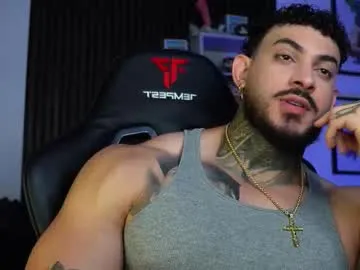 Yaya--728 – webcam model profile photo Image 2