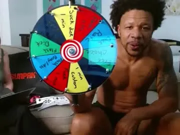 mia_dynasty – webcam model profile photo Image 19