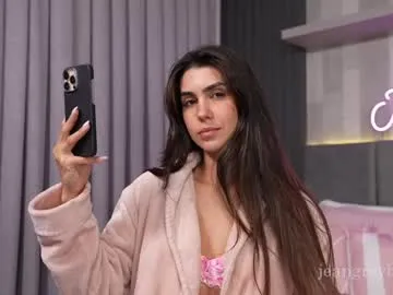 BabySofa – webcam model profile photo Image 7