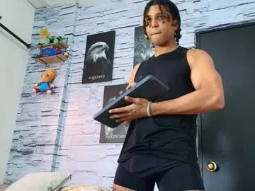 Runarunapi – webcam model profile photo Image 13