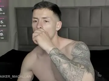 i_n_d_i_c_a – webcam model profile photo Image 17