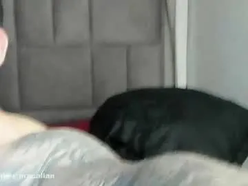 i_n_d_i_c_a – webcam model profile photo Image 7