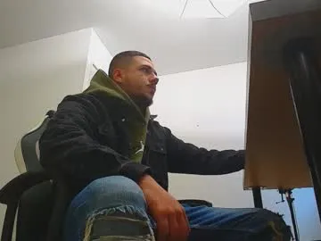 bigman32124 – webcam model profile photo Image 19