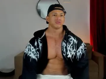 Runarunapi – webcam model profile photo Image 12