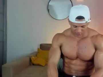 Runarunapi – webcam model profile photo Image 15