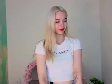 indialatin – webcam model profile photo Image 9