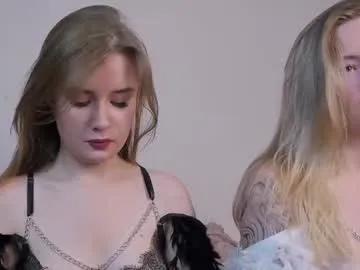 Runarunapi – webcam model profile photo Image 3