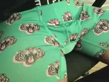 thermalsis – webcam model profile photo Image 15