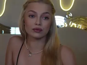 Risky_Workouts – webcam model profile photo Image 17