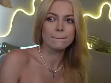 Risky_Workouts – webcam model profile photo Image 18