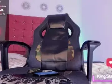 Benson18y – webcam model profile photo Image 16