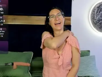 kissingcobank – webcam model profile photo