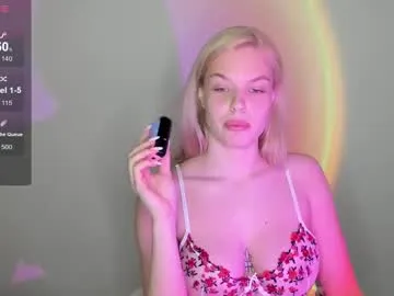 Helen_Vidall – webcam model profile photo Image 3