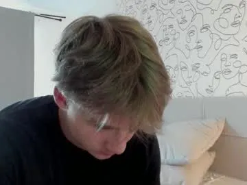 bunnyblondy – webcam model profile photo Image 3