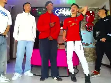 Yo155 – webcam model profile photo Image 12