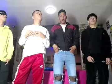 Yo155 – webcam model profile photo Image 5