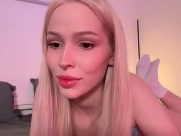 Runarunapi – webcam model profile photo Image 19