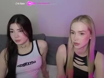 Runarunapi – webcam model profile photo Image 7