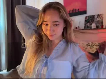 nide_xiaogou – webcam model profile photo Image 9