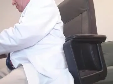 pretur_crubaa – webcam model profile photo Image 12