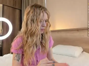 nayomi_34f – webcam model profile photo Image 3