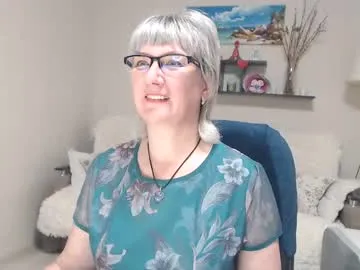 Runarunapi – webcam model profile photo Image 6