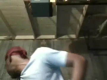 PumaShyXD – webcam model profile photo Image 6