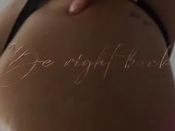 -teenytiny- – webcam model profile photo Image 8