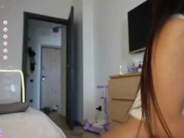 PumaShyXD – webcam model profile photo Image 14