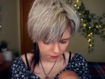 PumaShyXD – webcam model profile photo Image 12