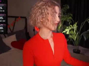 sarina7s – webcam model profile photo Image 7