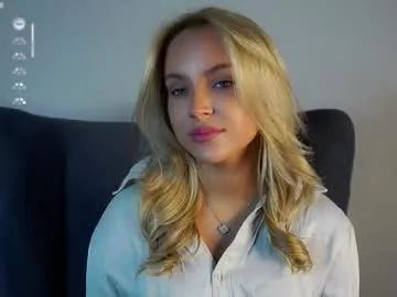 IamSteph13 – webcam model profile photo Image 17