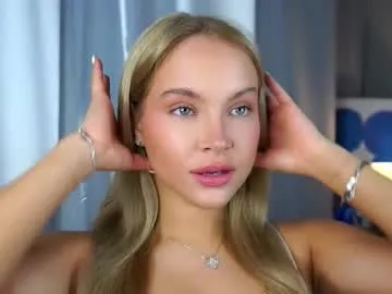 IamSteph13 – webcam model profile photo Image 6