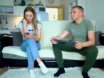 nide_xiaogou – webcam model profile photo Image 3