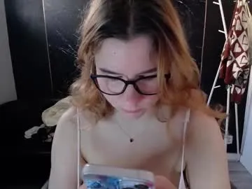 Aurora_-77 – webcam model profile photo Image 16