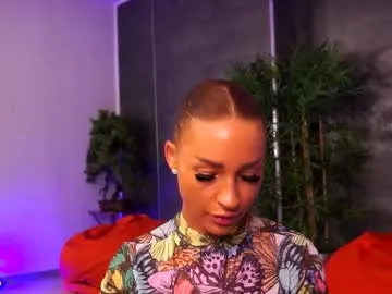 winter11 – webcam model profile photo Image 11